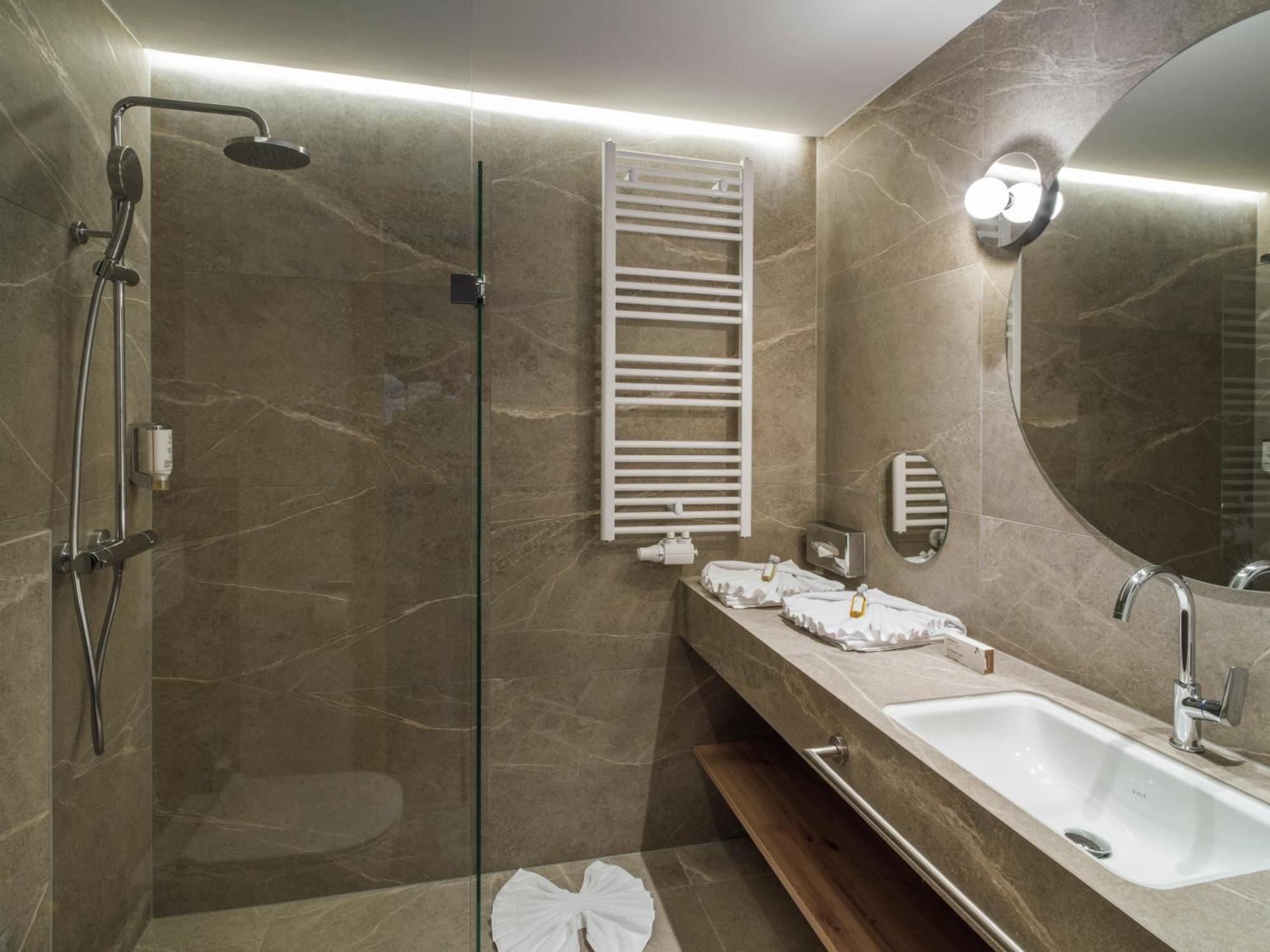 Falkensteiner Family Hotel Sonnenalpe Sonnenalpe Nassfeld Habitación foto